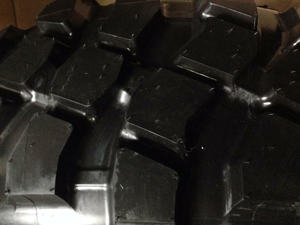 Michelin 395/85r20 Michelin xml, 15.5/80r20 395/85r20 Michelin xml, 15.5/80r20 - Tire for Truck: picture 4 Michelin 395/85r20 Michelin xml, 15.5/80r20 395/85r20 Michelin xml, 15.5/80r20 - Tire for Truck: picture 4