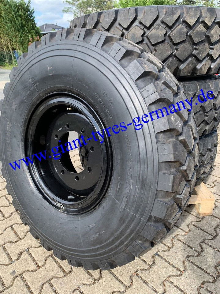 Michelin 395/85r20 Michelin xzl_10.00V20_10.00W20_10x20 - Wheel and tire package for Truck: picture 1 Michelin 395/85r20 Michelin xzl_10.00V20_10.00W20_10x20 - Wheel and tire package for Truck: picture 1