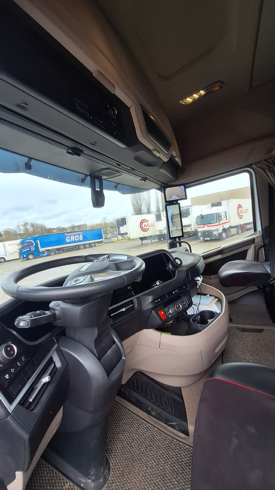 DAF XG 530 - Tractor unit: picture 5 DAF XG 530 - Tractor unit: picture 5