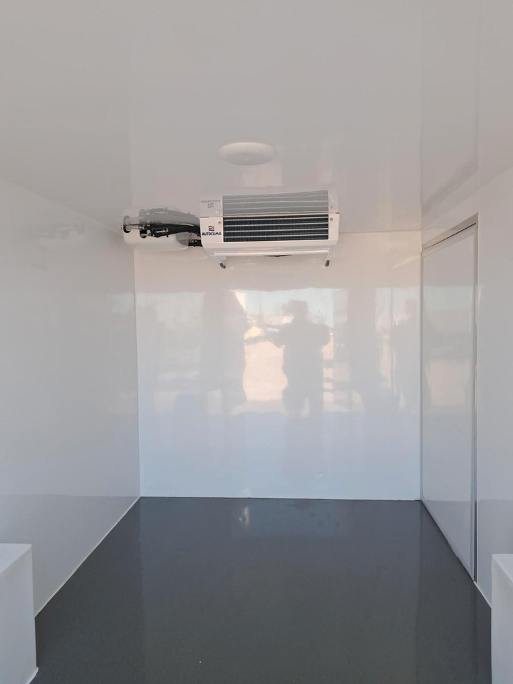 Peugeot Boxer - Refrigerated delivery van: picture 4 Peugeot Boxer - Refrigerated delivery van: picture 4