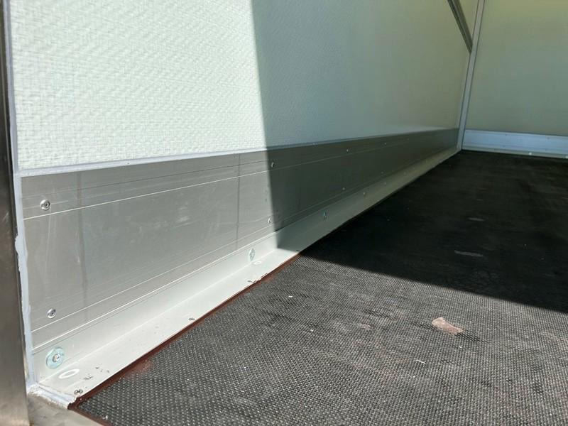 Volkswagen Crafter Koffer - Closed box van: picture 3 Volkswagen Crafter Koffer - Closed box van: picture 3