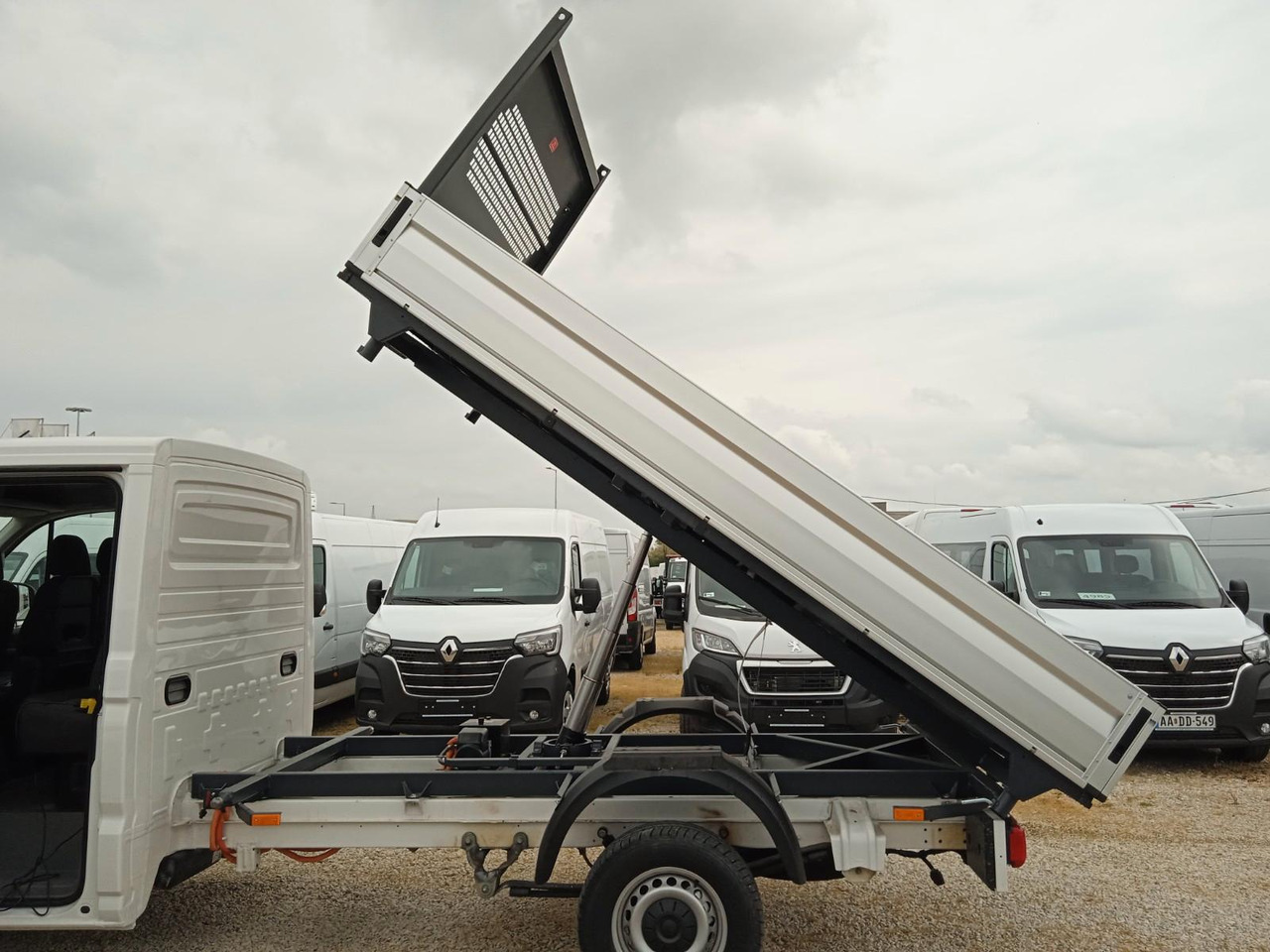 Volkswagen Crafter L4 DOKA Kipper 140Ps SOFORT - Tipper van, Combi van: picture 5 Volkswagen Crafter L4 DOKA Kipper 140Ps SOFORT - Tipper van, Combi van: picture 5