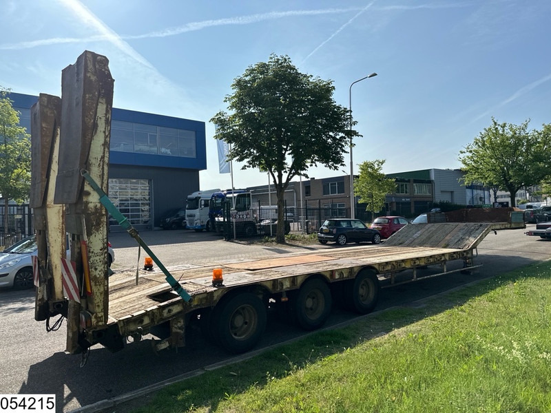 ACTM Lowbed 45.800 KG, Steel suspension - Low loader semi-trailer: picture 2 ACTM Lowbed 45.800 KG, Steel suspension - Low loader semi-trailer: picture 2