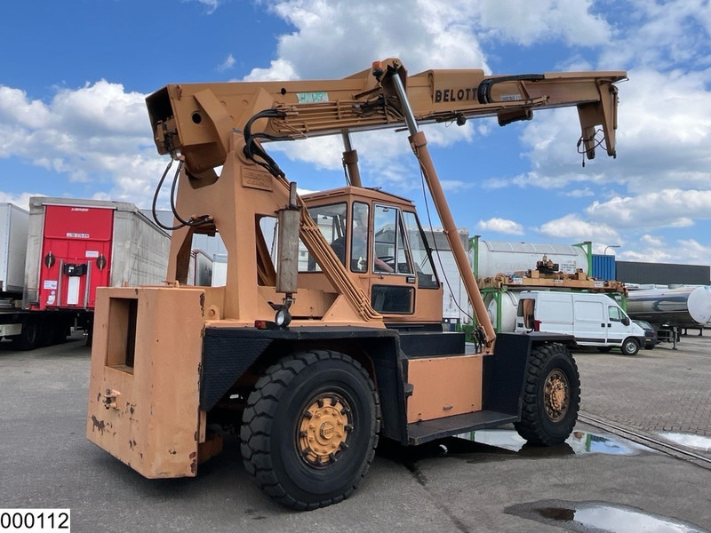 Belotti B81V/2 12 mtr leasing Belotti B81V/2 12 mtr: picture 10 Belotti B81V/2 12 mtr leasing Belotti B81V/2 12 mtr: picture 10