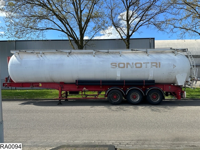 Benalu Silo 62000 liter, Silo, Bulk - Tanker semi-trailer: picture 5 Benalu Silo 62000 liter, Silo, Bulk - Tanker semi-trailer: picture 5