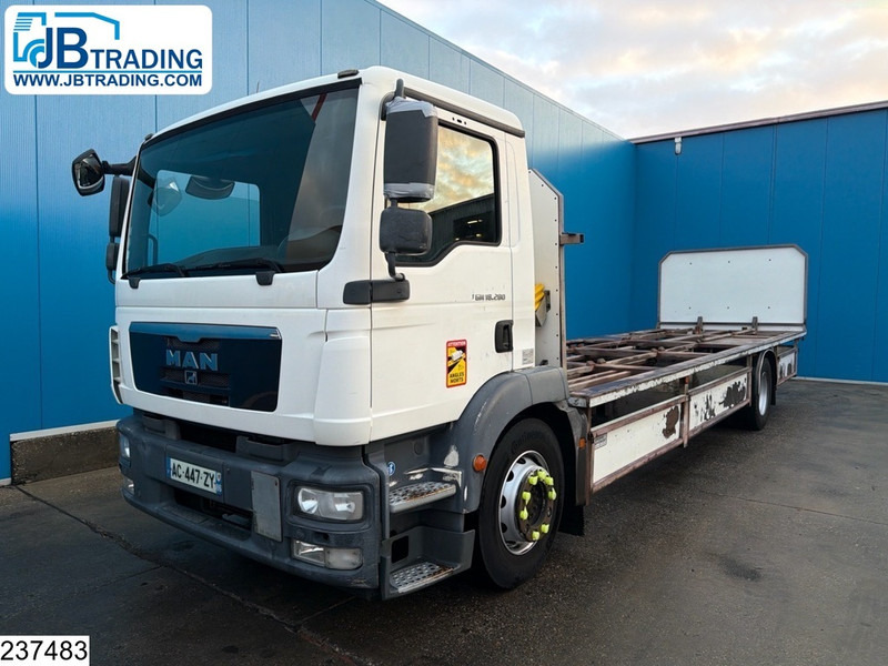 MAN TGM EURO 4 - Dropside/ Flatbed truck: picture 1 MAN TGM EURO 4 - Dropside/ Flatbed truck: picture 1
