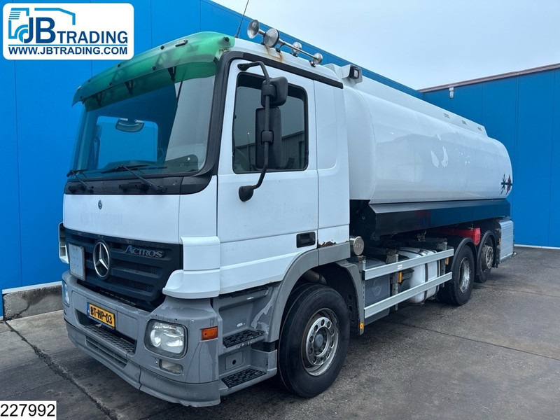 Mercedes-Benz Actros 2532 6x2, EURO 5, 23600 Liter, 5 Comp, LAG - Tanker truck: picture 1 Mercedes-Benz Actros 2532 6x2, EURO 5, 23600 Liter, 5 Comp, LAG - Tanker truck: picture 1