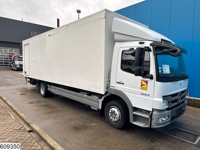 Mercedes-Benz Atego 1224 EURO 5, Manual, Dhollandia - Box truck: picture 3 Mercedes-Benz Atego 1224 EURO 5, Manual, Dhollandia - Box truck: picture 3