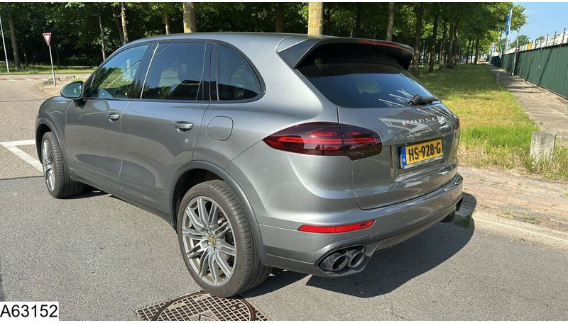 Porsche Cayenne Cayenne S E-Hybrid - Car: picture 3 Porsche Cayenne Cayenne S E-Hybrid - Car: picture 3