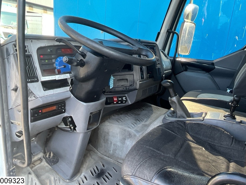 Renault Midlum 220 14997 Liter, LPG GPL, Gastank, Steel suspension - Tanker truck: picture 5 Renault Midlum 220 14997 Liter, LPG GPL, Gastank, Steel suspension - Tanker truck: picture 5