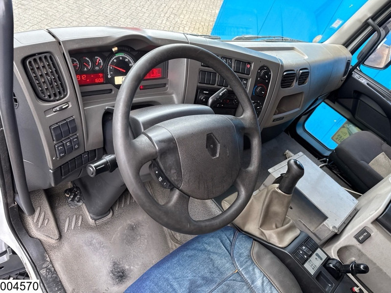 Renault Premium 320 Dxi FUEL, Retarder, 13.000 Liter, 4 Comp. - Tanker truck: picture 5 Renault Premium 320 Dxi FUEL, Retarder, 13.000 Liter, 4 Comp. - Tanker truck: picture 5