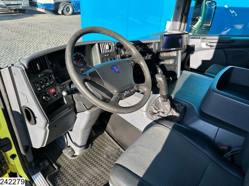 Scania P 320 EURO 5, Manual transmission, Retarder - Livestock truck: picture 5 Scania P 320 EURO 5, Manual transmission, Retarder - Livestock truck: picture 5