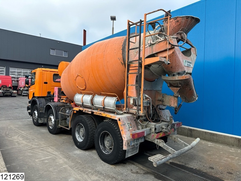 Scania P 380 8X4, Manual, Steel suspension, Stetter 8M3 - Concrete mixer truck: picture 4 Scania P 380 8X4, Manual, Steel suspension, Stetter 8M3 - Concrete mixer truck: picture 4