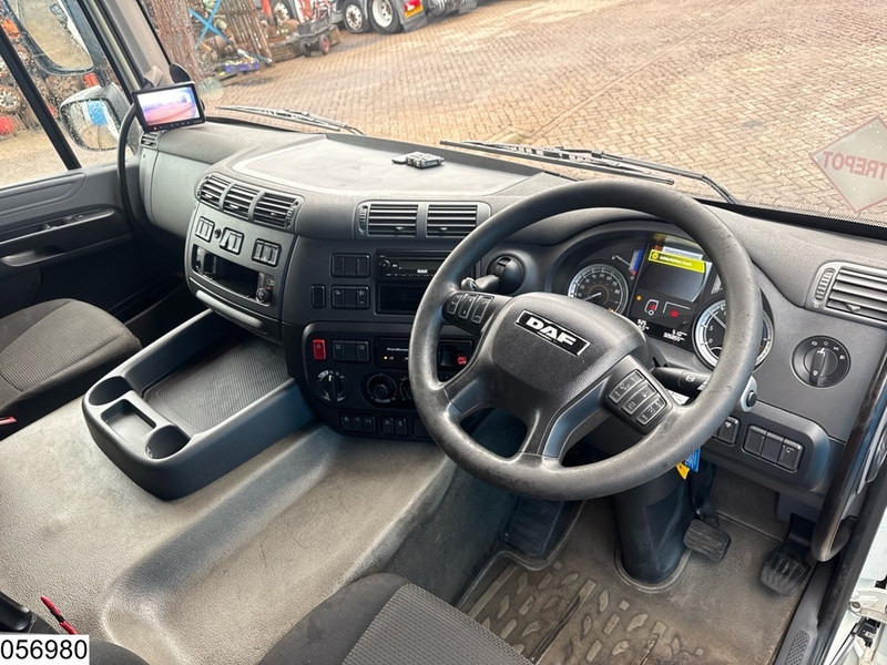 DAF CF 440 6x2, EURO 6, PTO, RHD - Tractor unit: picture 5 DAF CF 440 6x2, EURO 6, PTO, RHD - Tractor unit: picture 5
