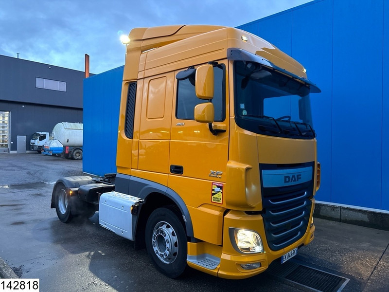 DAF XF 460 EURO 6 - Tractor unit: picture 3 DAF XF 460 EURO 6 - Tractor unit: picture 3
