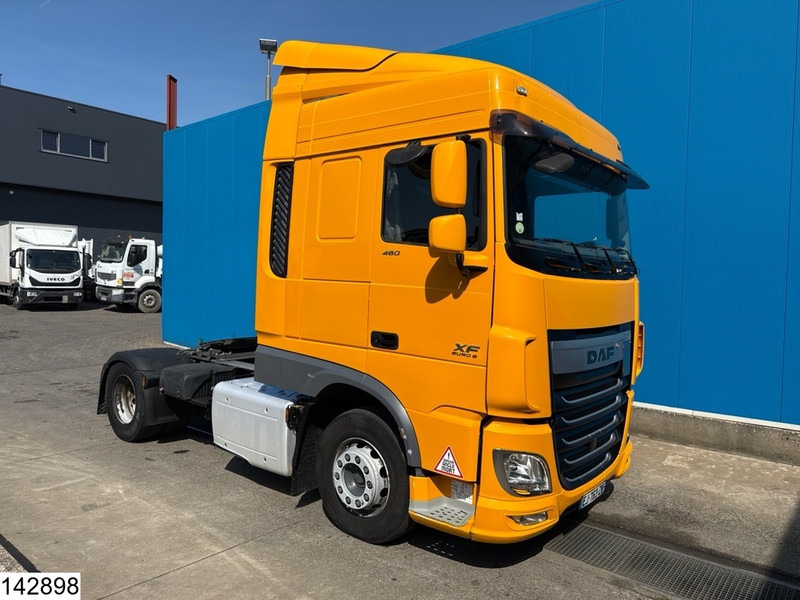 DAF XF 460 EURO 6, PTO - Tractor unit: picture 2 DAF XF 460 EURO 6, PTO - Tractor unit: picture 2