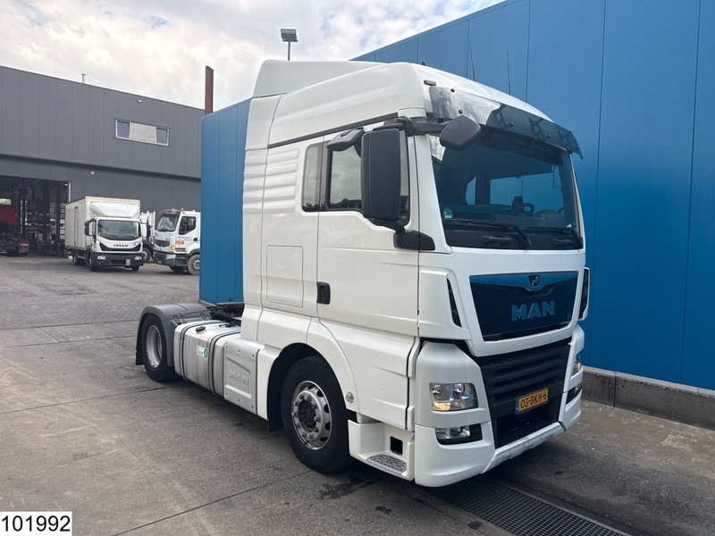 MAN TGX 18 420 EURO 6 - Tractor unit: picture 3 MAN TGX 18 420 EURO 6 - Tractor unit: picture 3