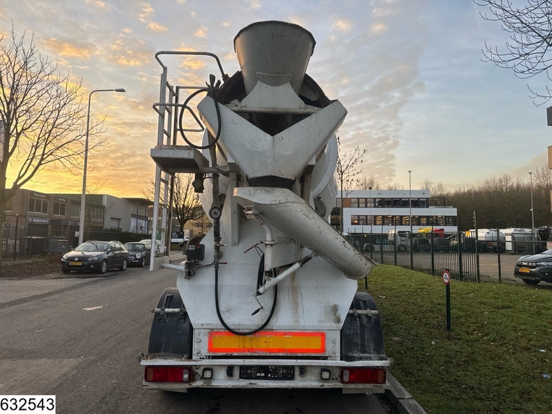 Tractor unit Mercedes-Benz Actros 2641 6x4, EURO 5, Liebherr, 10m3: picture 17 Tractor unit Mercedes-Benz Actros 2641 6x4, EURO 5, Liebherr, 10m3: picture 17