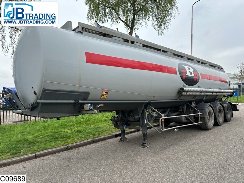 Trailor Fuel 39915 Liter, 9 Compartments - Tanker semi-trailer: picture 1 Trailor Fuel 39915 Liter, 9 Compartments - Tanker semi-trailer: picture 1
