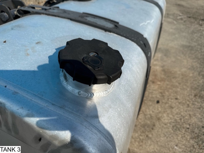 Universeel Brandstoftank - Fuel tank for Truck: picture 3 Universeel Brandstoftank - Fuel tank for Truck: picture 3