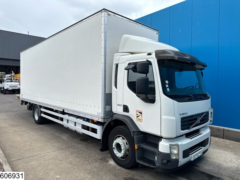 Volvo FE 260 EURO 5, Dhollandia, Manual - Box truck: picture 3 Volvo FE 260 EURO 5, Dhollandia, Manual - Box truck: picture 3