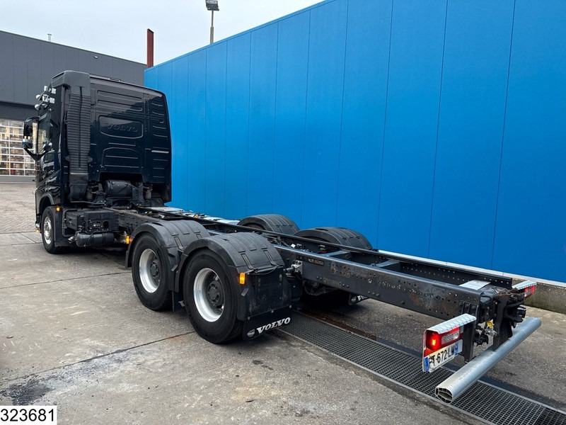 Volvo FH16 750 6X4, EURO 6D, Retarder, PTO - Cab chassis truck: picture 4 Volvo FH16 750 6X4, EURO 6D, Retarder, PTO - Cab chassis truck: picture 4