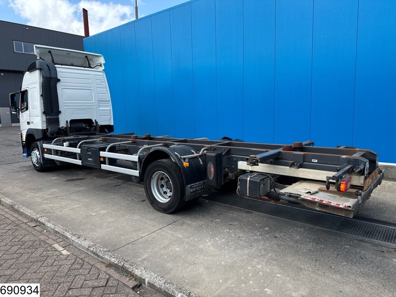 Volvo FM 330 EURO 6, BDF - Container transporter/ Swap body truck: picture 4 Volvo FM 330 EURO 6, BDF - Container transporter/ Swap body truck: picture 4