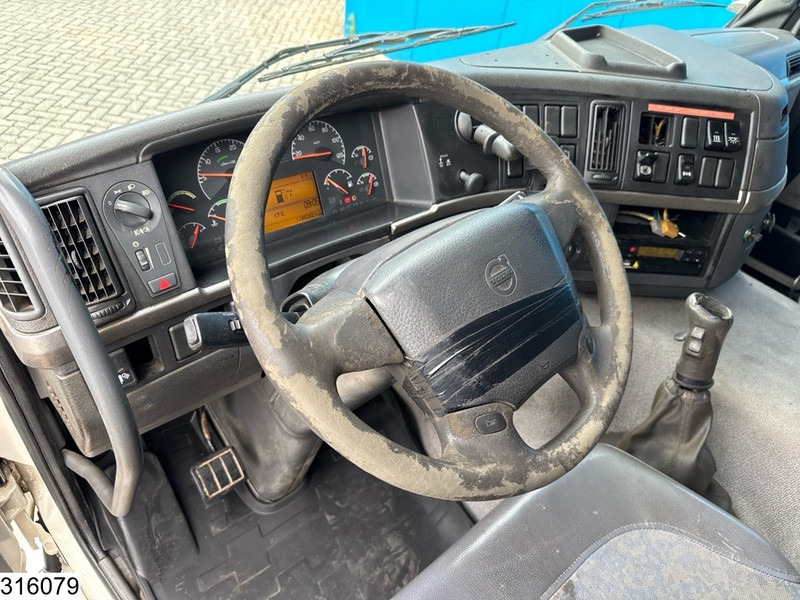 Volvo FM9 260 Manual - Dropside/ Flatbed truck: picture 5 Volvo FM9 260 Manual - Dropside/ Flatbed truck: picture 5