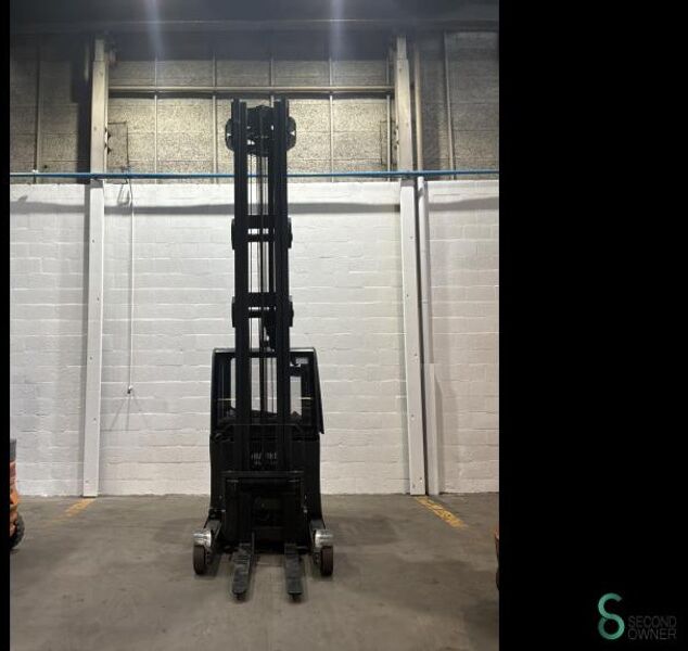 Linde R20HD - Reach truck: picture 2 Linde R20HD - Reach truck: picture 2