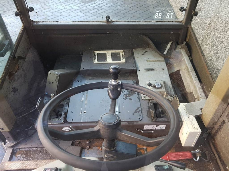 Ahlmann AZ14-4146890K/4105565K/4108629-Cabin/Kabine/Cabine - Cab and interior for Construction machinery: picture 5 Ahlmann AZ14-4146890K/4105565K/4108629-Cabin/Kabine/Cabine - Cab and interior for Construction machinery: picture 5