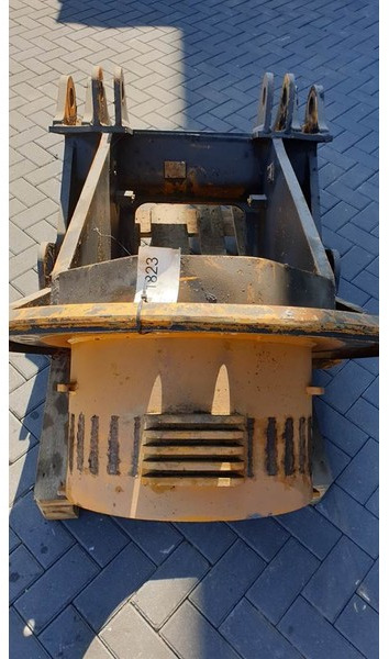 Ahlmann AZ18 - Chassis/Frame - Frame/ Chassis for Construction machinery: picture 2 Ahlmann AZ18 - Chassis/Frame - Frame/ Chassis for Construction machinery: picture 2
