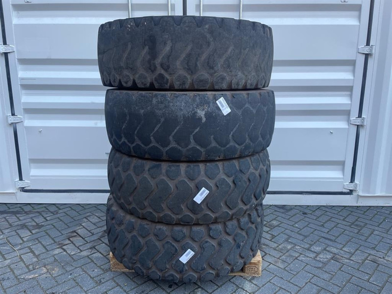 Ahlmann -Michelin 17.5R25-Tire/Reifen/Band - Wheels and tires for Construction machinery: picture 1 Ahlmann -Michelin 17.5R25-Tire/Reifen/Band - Wheels and tires for Construction machinery: picture 1