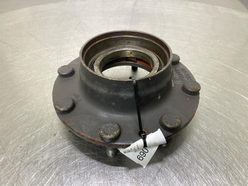 Case 321D-4711344-Wheel hub/Radnabe/Wielnaaf - Axle and parts for Construction machinery: picture 1 Case 321D-4711344-Wheel hub/Radnabe/Wielnaaf - Axle and parts for Construction machinery: picture 1