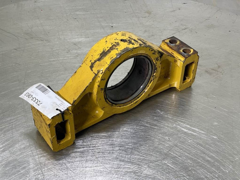 Cat 924G-128-0219-Axle bearing block/Lagerblock - Axle and parts for Construction machinery: picture 3 Cat 924G-128-0219-Axle bearing block/Lagerblock - Axle and parts for Construction machinery: picture 3