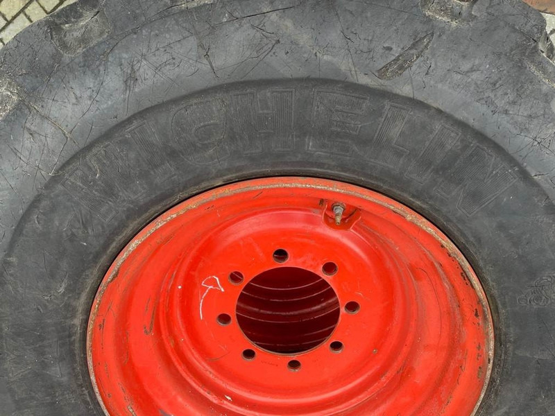 Claas CL956-Michelin 17.5R25-Tire/Reifen/Band - Wheels and tires for Construction machinery: picture 5 Claas CL956-Michelin 17.5R25-Tire/Reifen/Band - Wheels and tires for Construction machinery: picture 5