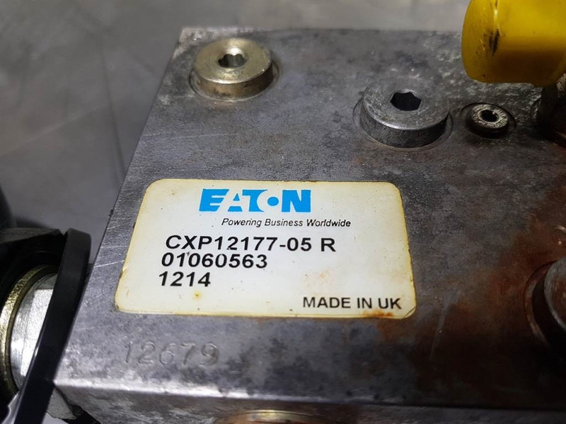 EATON CPX12177 - Ljungby Maskin L12 - Valve - Hydraulics: picture 3 EATON CPX12177 - Ljungby Maskin L12 - Valve - Hydraulics: picture 3
