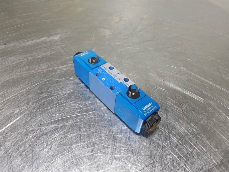 EATON DG4V36CMUH760-565465-SY-Valve/Ventile/Ventiel - Hydraulics: picture 2 EATON DG4V36CMUH760-565465-SY-Valve/Ventile/Ventiel - Hydraulics: picture 2
