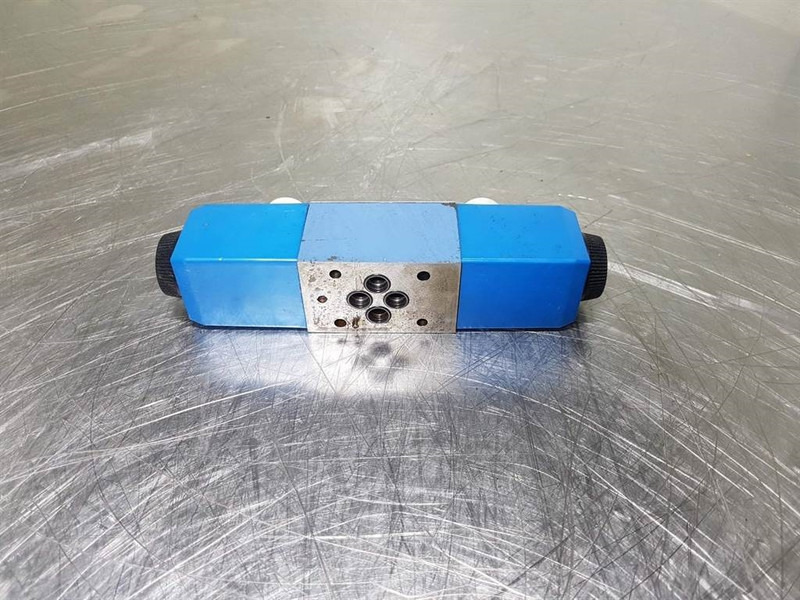 EATON DG4V36CMUH760-565465-SY-Valve/Ventile/Ventiel - Hydraulics: picture 3 EATON DG4V36CMUH760-565465-SY-Valve/Ventile/Ventiel - Hydraulics: picture 3