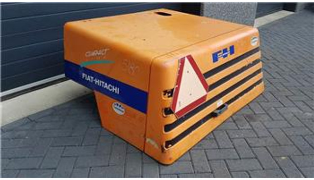 FIAT-HITACHI W 70 H - Engine hood/Motorhaube/Motorkap - Frame/ Chassis: picture 1 FIAT-HITACHI W 70 H - Engine hood/Motorhaube/Motorkap - Frame/ Chassis: picture 1