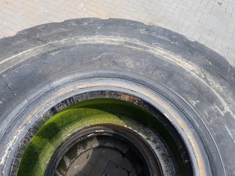 Goodyear 23.5-25 - Tyre/Reifen/Band - Tire for Construction machinery: picture 3 Goodyear 23.5-25 - Tyre/Reifen/Band - Tire for Construction machinery: picture 3