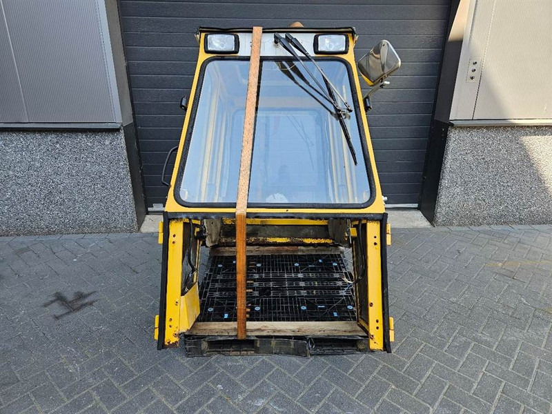 Kramer 512SL - Cabin/Kabine/Cabine - Cab and interior for Construction machinery: picture 2 Kramer 512SL - Cabin/Kabine/Cabine - Cab and interior for Construction machinery: picture 2