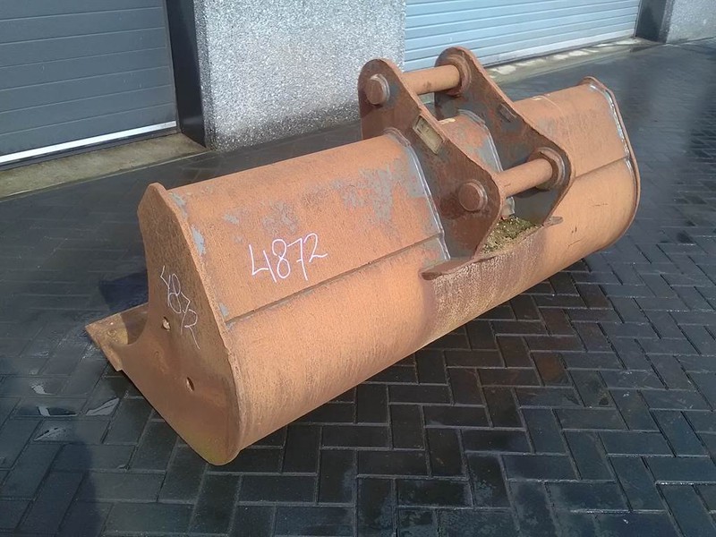 Liebherr 2,05 mtr - Bucket/Schaufel/Dichte bak - Bucket: picture 1 Liebherr 2,05 mtr - Bucket/Schaufel/Dichte bak - Bucket: picture 1