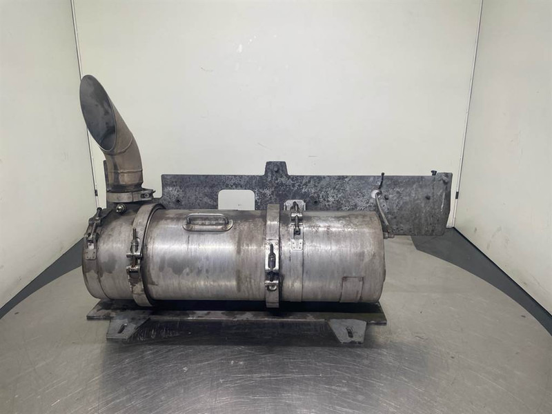 Liebherr LH24M-10144030-Particulate filter/Partikelfilter - Engine for Construction machinery: picture 1 Liebherr LH24M-10144030-Particulate filter/Partikelfilter - Engine for Construction machinery: picture 1