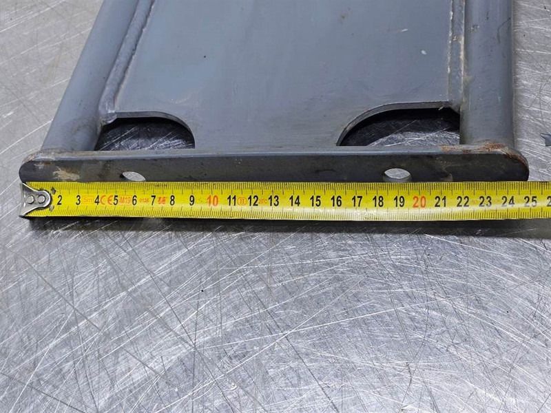 Liebherr - Railing/Handgriff/Handrail - Frame/ Chassis for Construction machinery: picture 4 Liebherr - Railing/Handgriff/Handrail - Frame/ Chassis for Construction machinery: picture 4