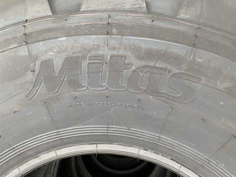 Mitas 405/70R18 (16/70R18) - Tyre/Reifen/Band - Tire for Construction machinery: picture 5 Mitas 405/70R18 (16/70R18) - Tyre/Reifen/Band - Tire for Construction machinery: picture 5