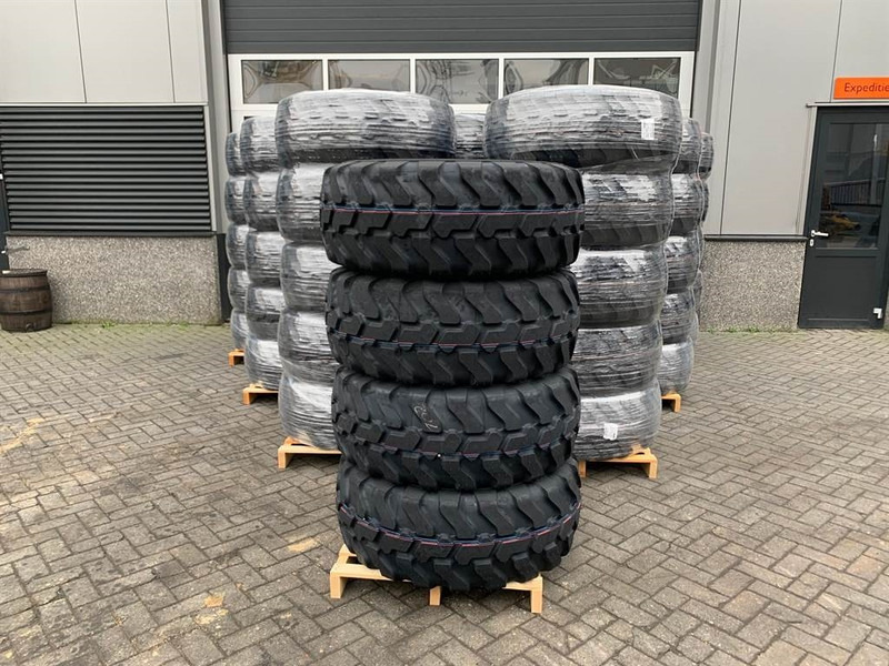 Mitas 405/70R18 (16/70R18) - Tyre/Reifen/Band - Tire for Construction machinery: picture 2 Mitas 405/70R18 (16/70R18) - Tyre/Reifen/Band - Tire for Construction machinery: picture 2