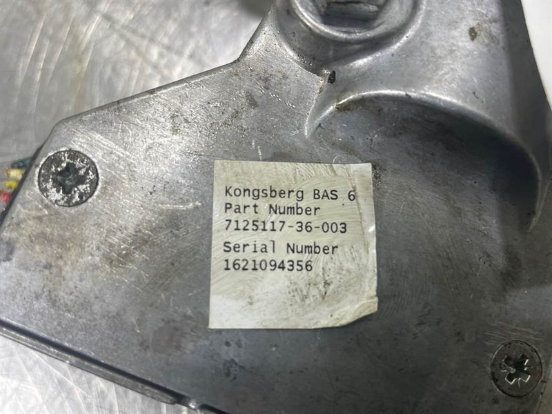 New Holland W110C-Case 7125117-Kongsberg BAS 6-Gas pedal - Cab and interior for Construction machinery: picture 3 New Holland W110C-Case 7125117-Kongsberg BAS 6-Gas pedal - Cab and interior for Construction machinery: picture 3