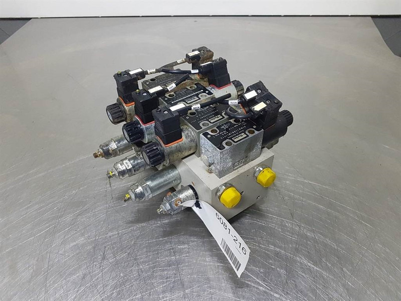 Parker D1FBE01HC0NMW011X944 - NG6 Valve - Hydraulics for Construction machinery: picture 1 Parker D1FBE01HC0NMW011X944 - NG6 Valve - Hydraulics for Construction machinery: picture 1