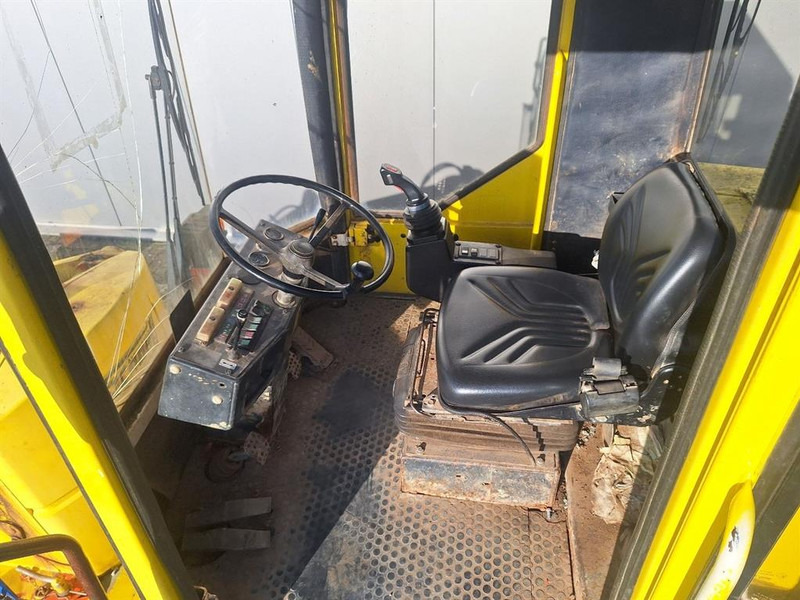 Wheel loader Schaeff SKS 661: picture 8