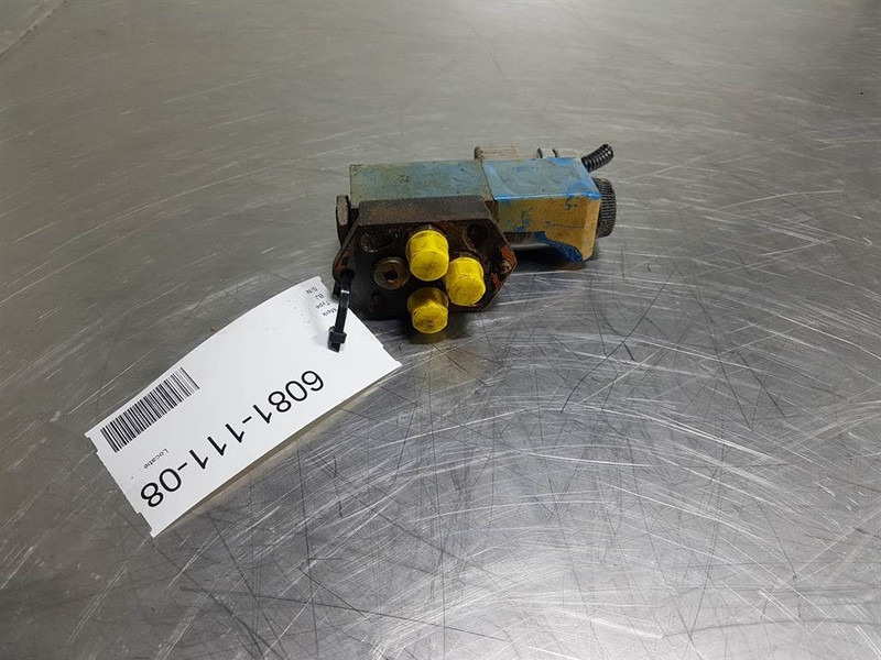 Vickers DG4V32AMUH760 - Valve/Ventile/Ventiel - Hydraulics for Construction machinery: picture 2 Vickers DG4V32AMUH760 - Valve/Ventile/Ventiel - Hydraulics for Construction machinery: picture 2
